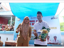 Bupati Gowa Lakukan Peninjauan Infrastruktur Jalan Sekaligus Pendistribusian Sertifikat Tanah Bagi Warga