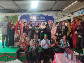 Forum  kerja sama ketua  komunitas FK3 Jalin Keakraban Dan Kebersamaan Melalui Gelar Halal Bihalal di jln pengayoman ( Cafe  pasger) Makassar