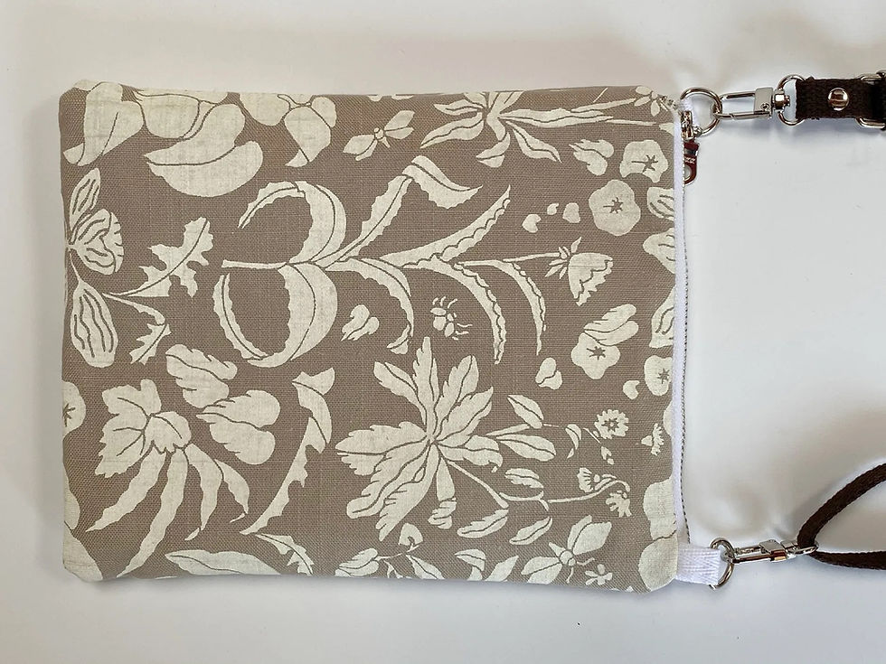Thumbnail: 1000 Flowers in Tan Crossbody Bag