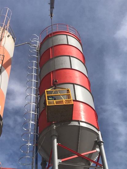 Fabricación e instalación de silos