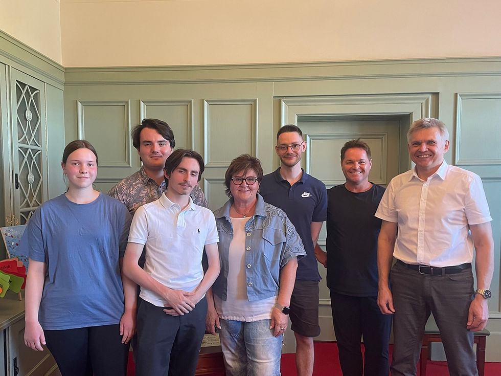 Besuch beim Bürgermeister - großes Dankeschön!