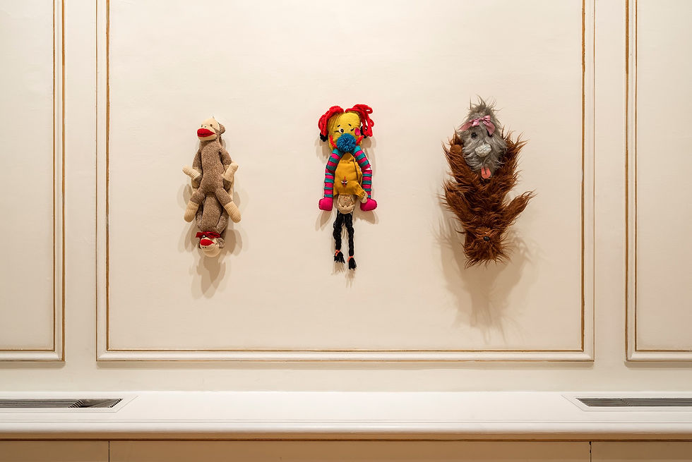 mike-kelley-installations-1.jpg