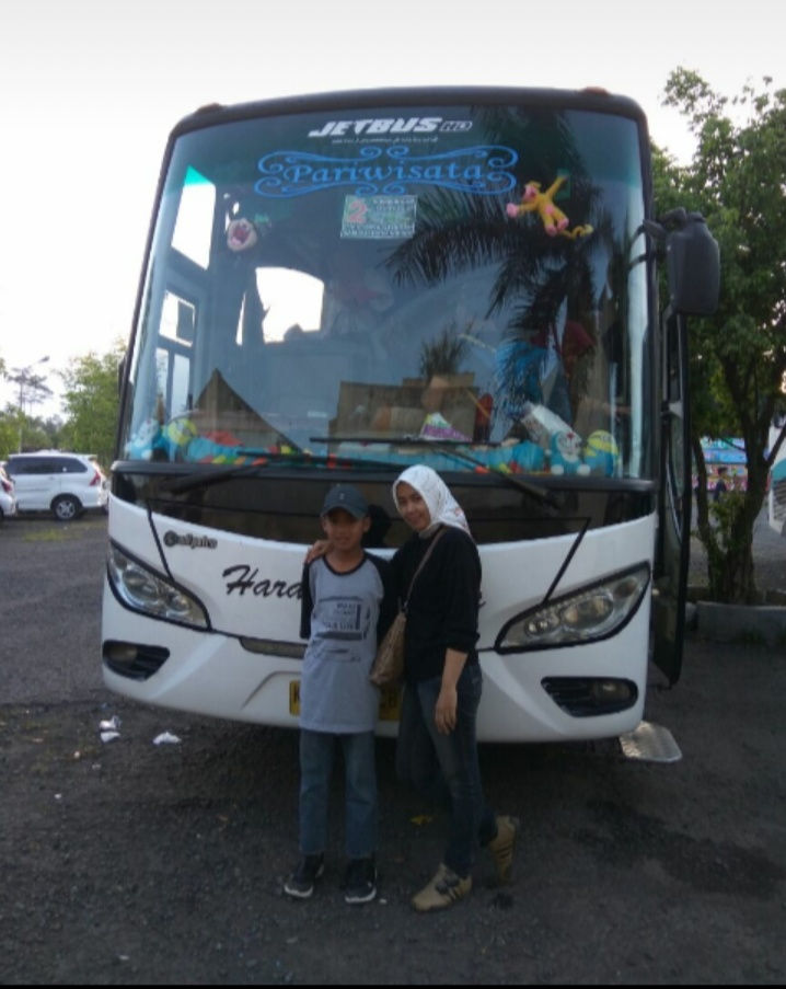 ff41a56c-f8f0-4323-8e45-b84a64fea15f