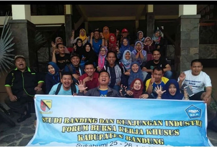 39febf9f-9d39-4bfd-953f-5055b47cd9b5