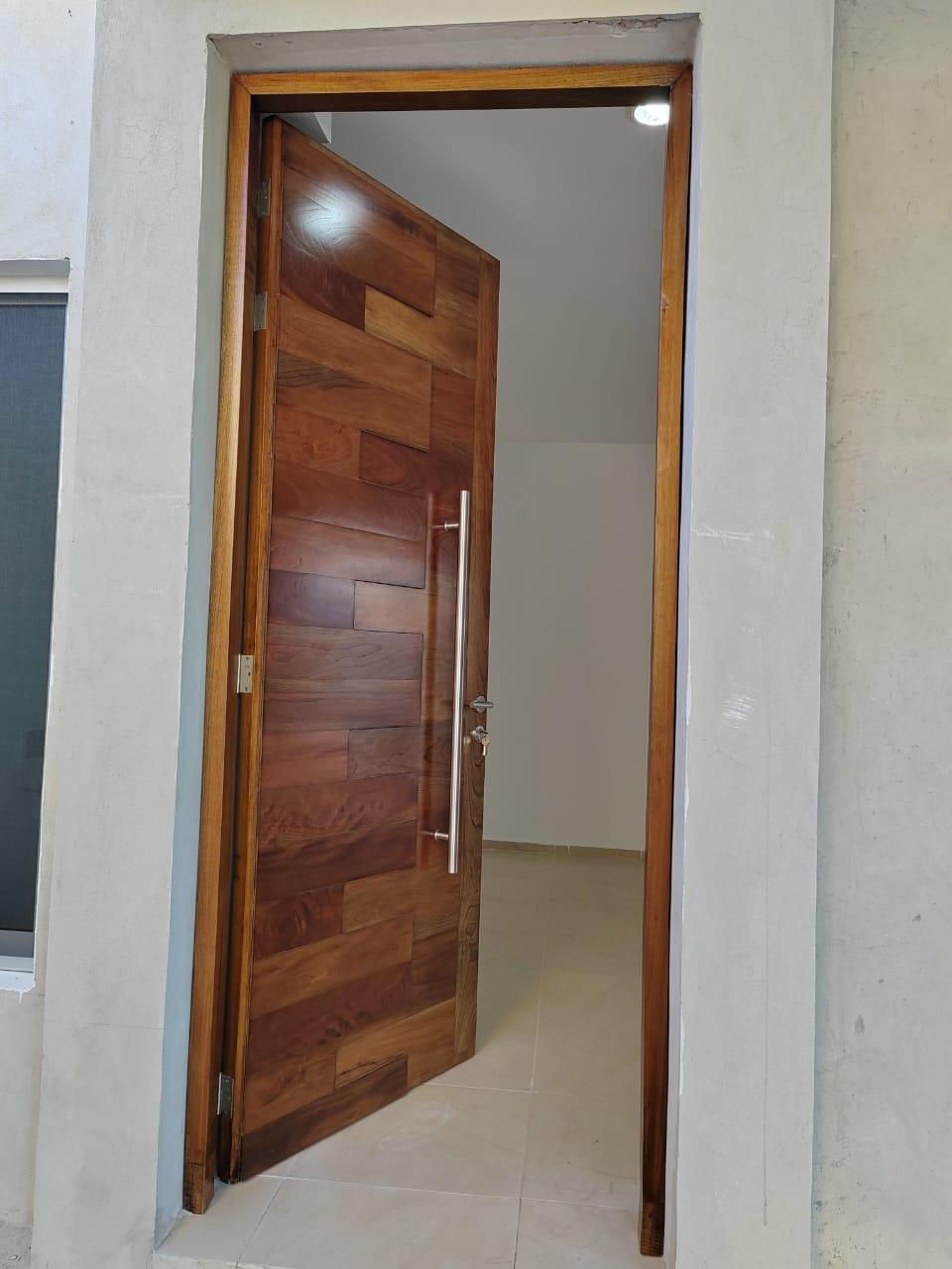 PUERTAS HOTELERAS