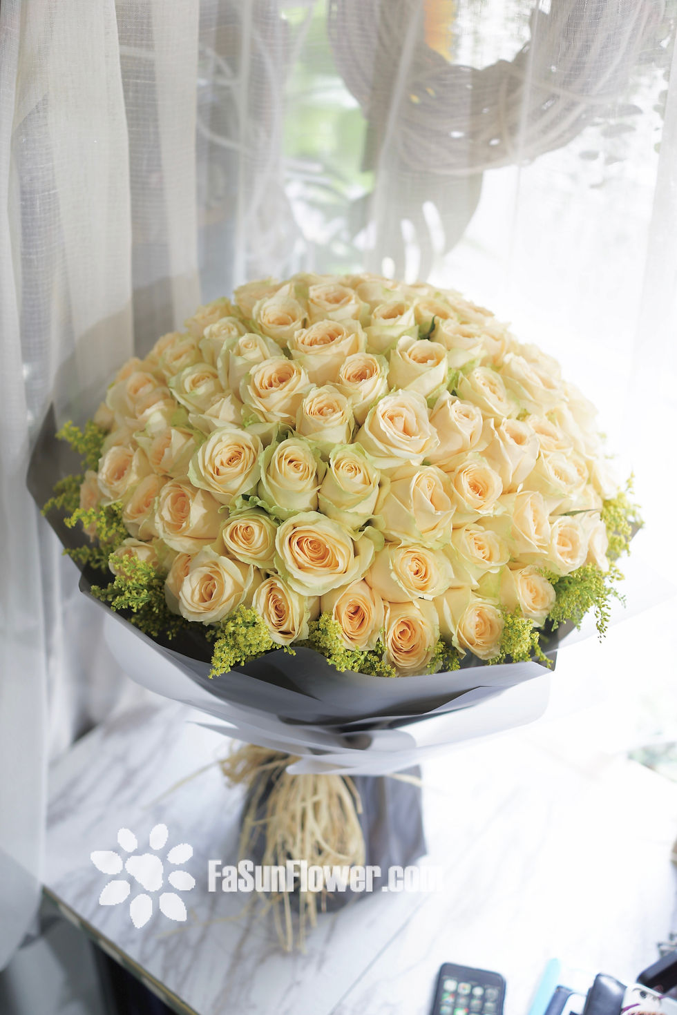 縮圖：99/108 香檳玫瑰花束 Champagne Rose Bouquet CP-BKTR99Y