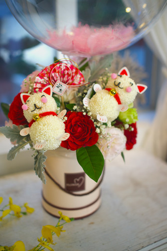 Can be equipped with a leg stand) Lucky Cat Rose Table Basket BD