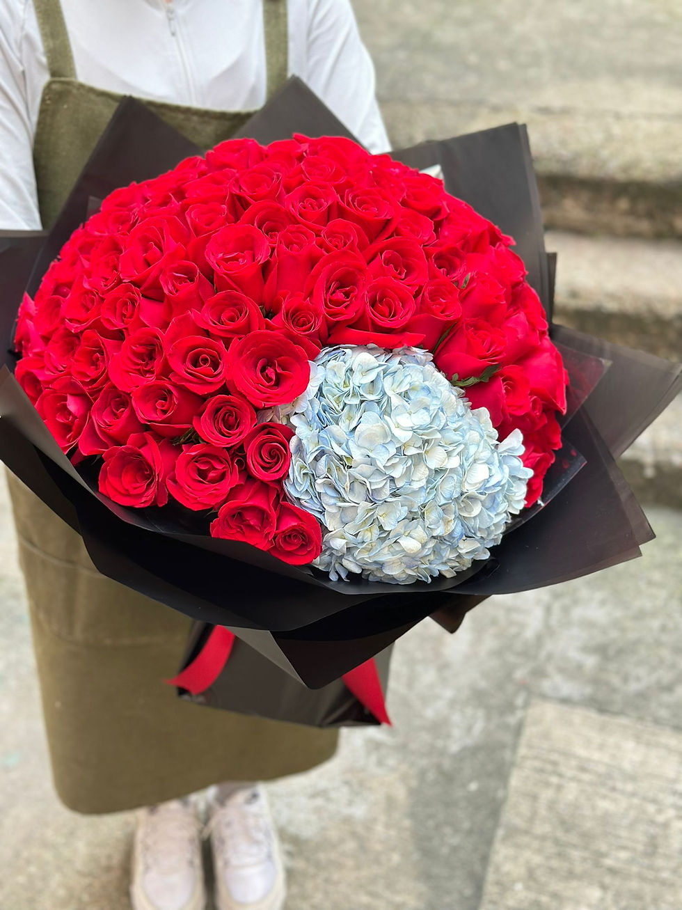 縮圖：99/108 玫瑰繡球花束 Roses Bouquet RE-BK99BHY