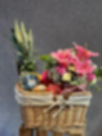 鮮花鮮菓禮籃 Flower and Fruit Hamper FFH004