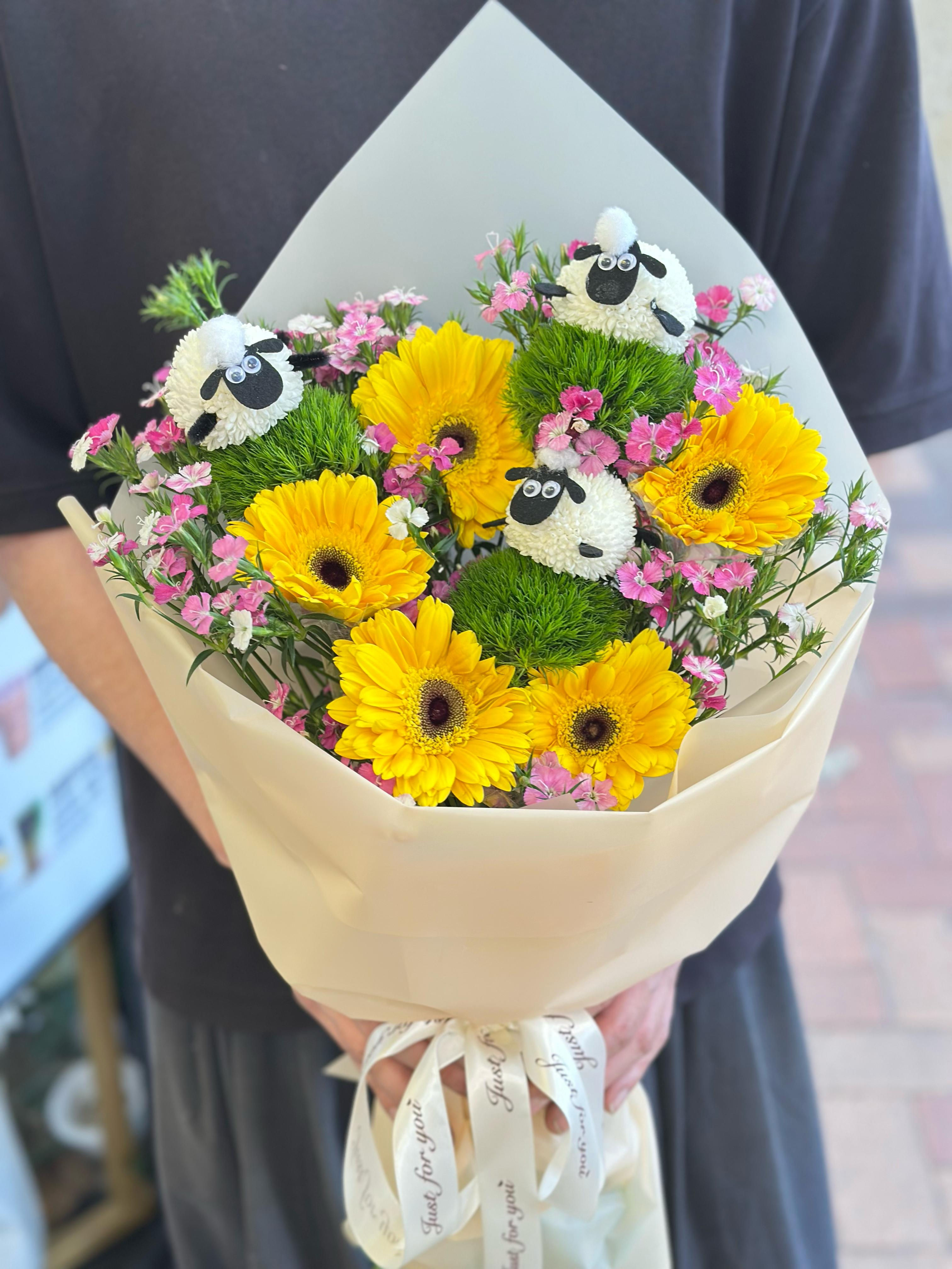 小綿羊太陽花花束 Sheep Gerbera bouquet GE6SH