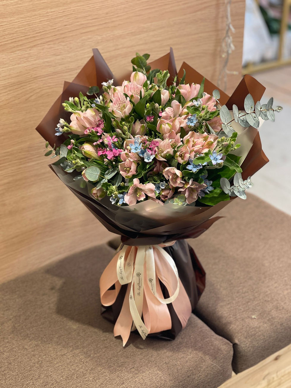 縮圖：粉紅色小百合花束Pink Alstroemeria Bouquet PKLTLY10