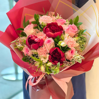 Peony Mother’s Day bouquet