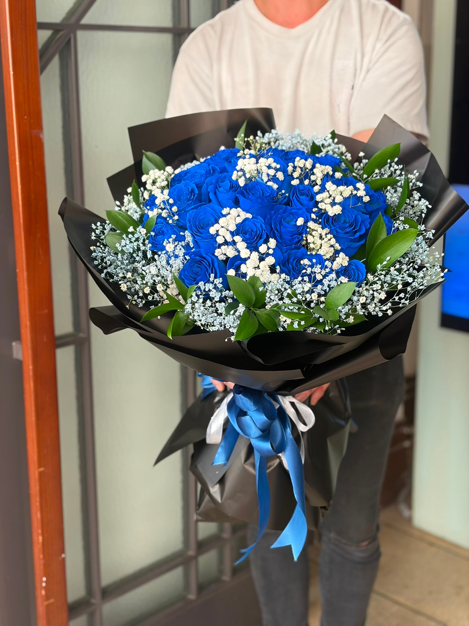 (必須預訂)30枝厄瓜多爾藍玫瑰花束 EcuadorBlue Roses Bouquet BUDCRE30