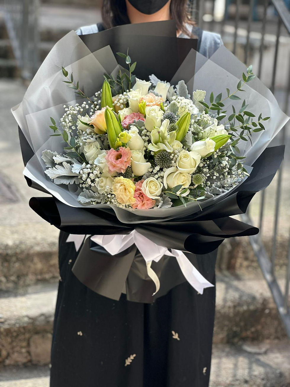 縮圖：白百合白玫瑰花束（可選支數） White Lily Classic Bouquet WLYWH6