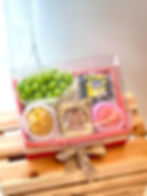 中秋美心雙黃白蓮蓉月餅鮮菓小禮盒 Mid-Autumn Maxim's Moon Cake and Fruit Hamper BOX MF-FB001