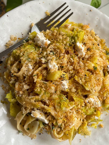 CREAMY LEEK TAGLIATELLE WITH PANGRATTATO