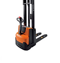 pallet stacker.png