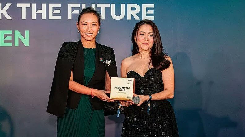 Antoinette Taus Clinches Green Awards Special Prize at GreenTech Festival, Solidifying Her Status as an Environmental Champion
