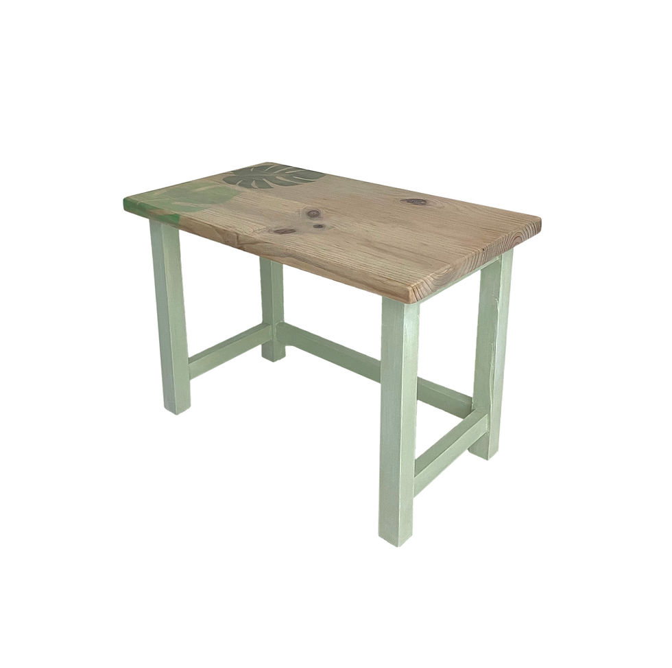 Thumbnail: Low table