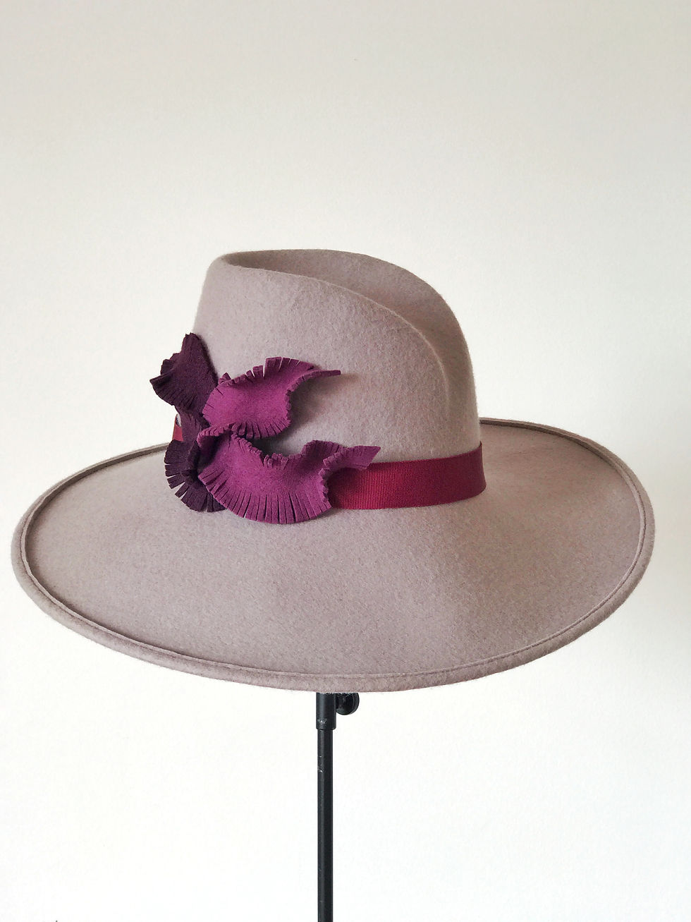 Thumbnail: Designer Pink Women's Wide Brim Felt Fedora Hat