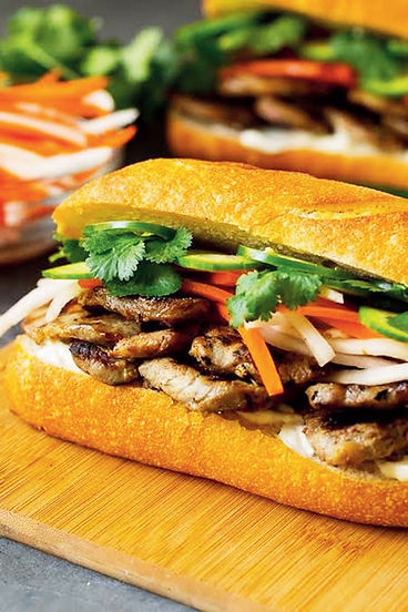 1623516427_vietnamese-banh-mi-sandwich-img_6694.jpg