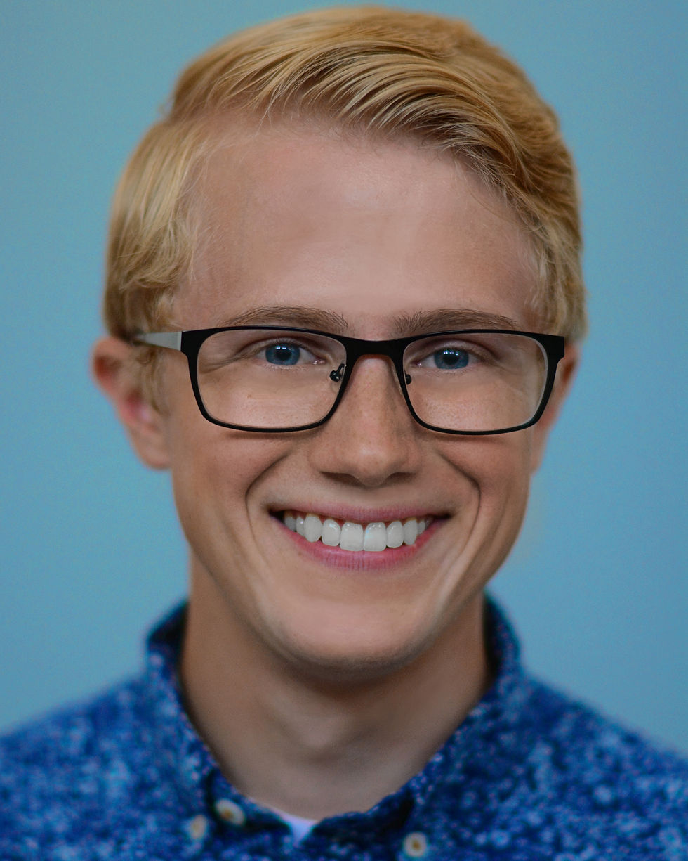 Andy Headshot 1