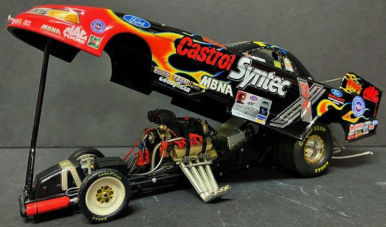 Thumbnail: 2001 Tony Pedregon KISS Castrol Syntec NHRA Ford Mustang Funny Car 1/24