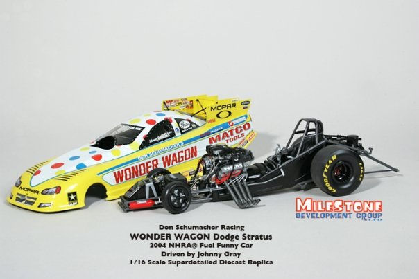 Thumbnail: 1/16th Johnny Gray 2004 WONDERWAGON Dodge Stratus RT NHRA Funny Car