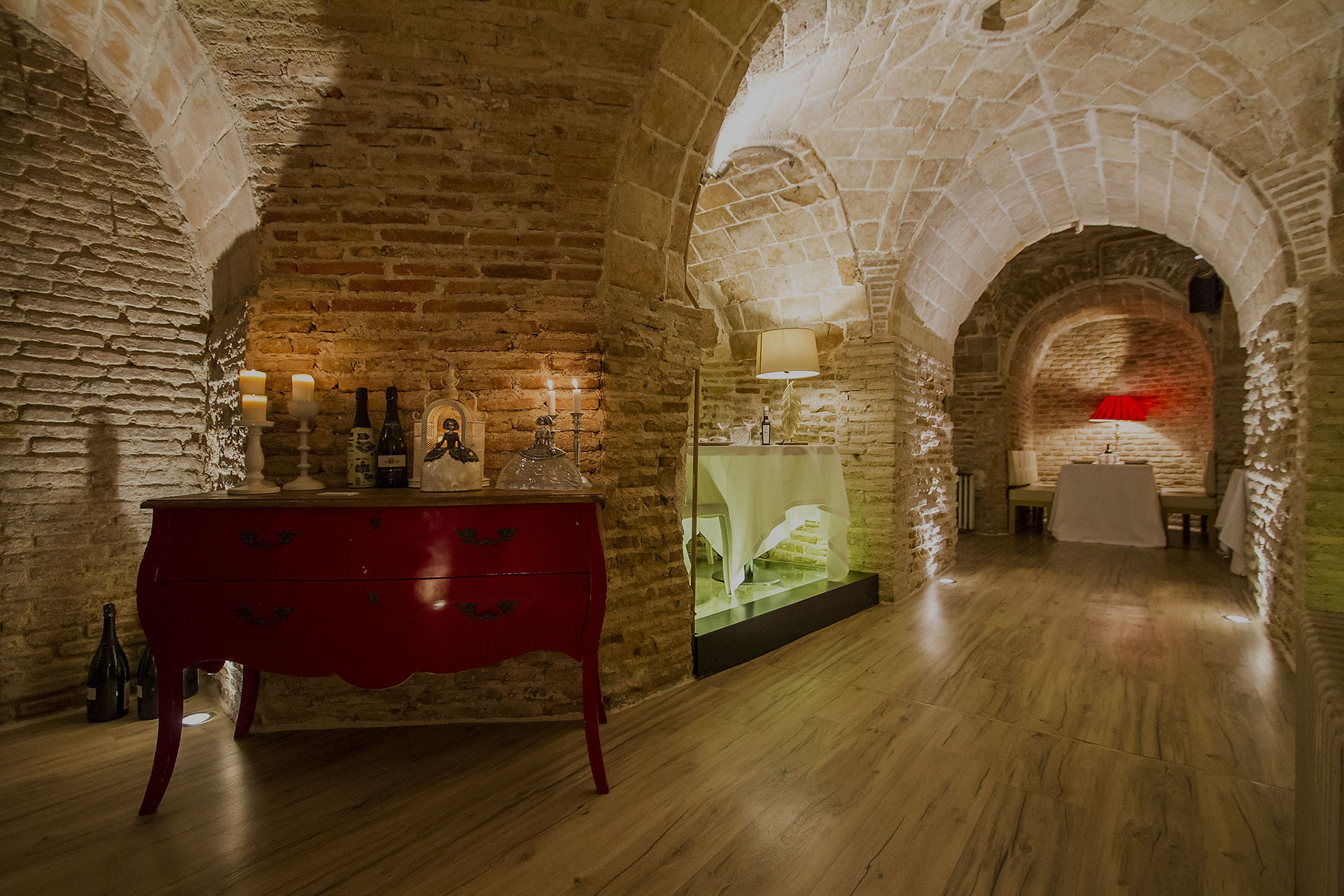 Bodega Los Secretos (15 restaurantes y bares barrio de las Letras 2024) - GastroMadrid (1).jpg