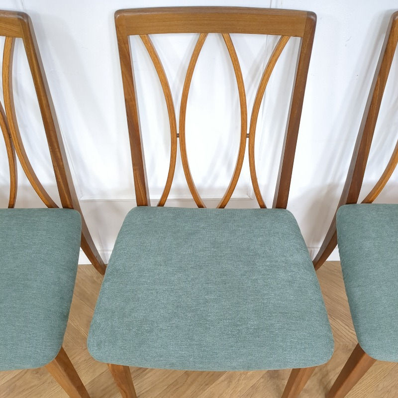Thumbnail: Chaises vintage teck g-plan