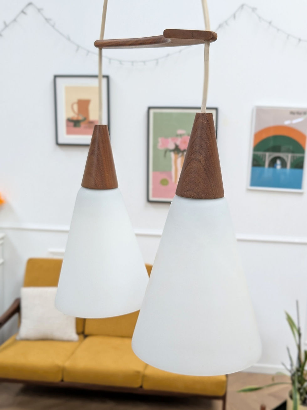Suspension vintage scandinave en verre et en teck