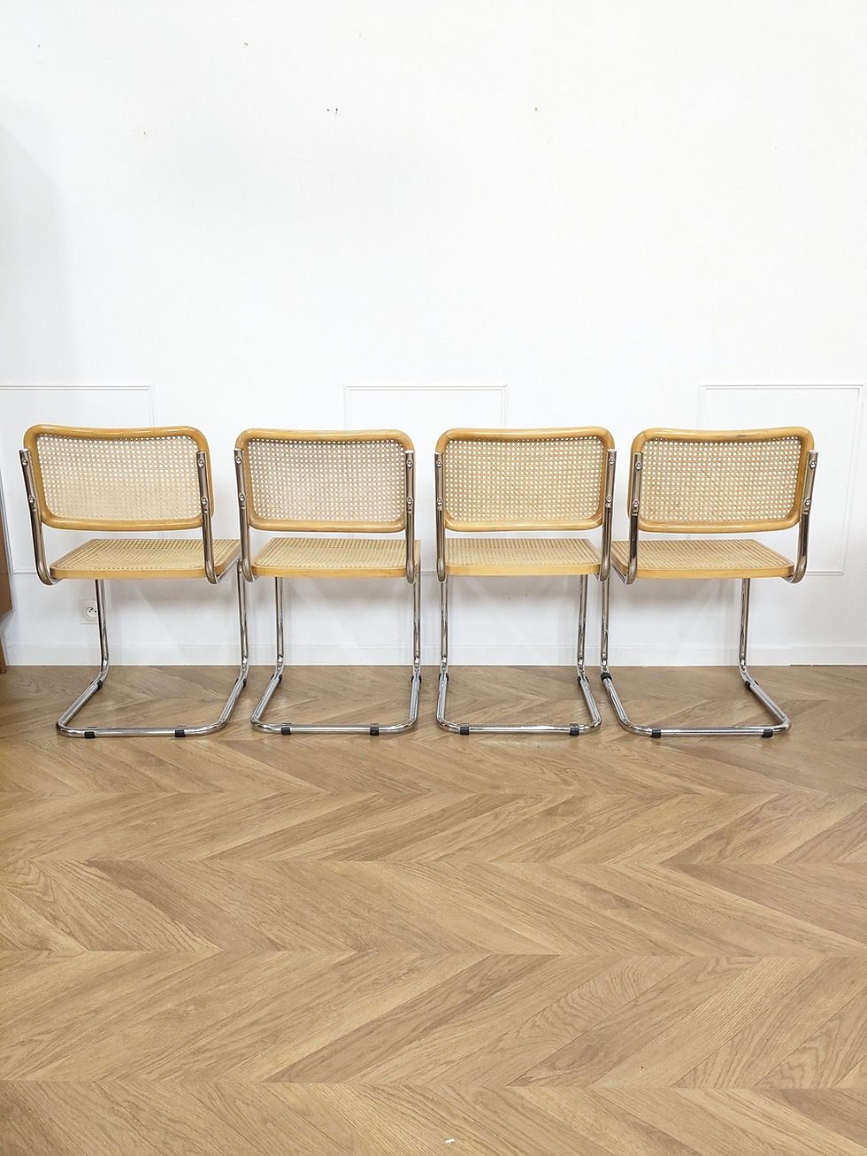 Thumbnail: Chaises vintage Cesca B32 par Marcel Breuer