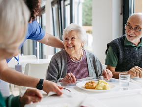 Effective Alzheimer’s Communication Tips for Caregivers