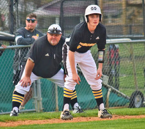PHOTO GALLERY: Bell County, Middlesboro Split Two-Game Rivalry Series