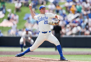 BASEBALL:  No. 2 Wildcats Gunning for SEC Title This Weekend 