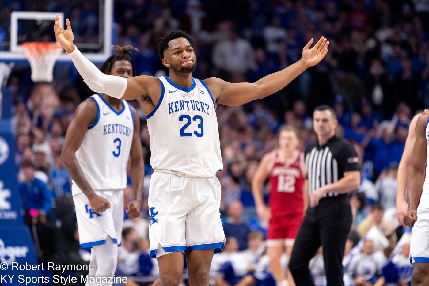 PHOTO GALLERY: Kentucky Overcomes Indiana 72-60https://www ...