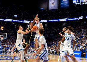 PHOTO GALLERY:  Kentucky Outlasts Purdue 78-65 in Exhibition Showdown