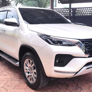 Toyota Fortuner for rent, Car rent, Car rental service, car rent with driver, รถเช่า, เช่ารถ, รถเช่าพร้อมคนขับ, รถเช่านิติบุคคล, รถเช่าสำหรับองค์กร, รถเช่าระยะยาว, long term car rent