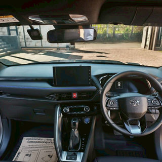 Toyota Yaris Cross for rent, Car rent, Car rental service, car rent with driver, รถเช่า, เช่ารถ, รถเช่าพร้อมคนขับ, รถเช่านิติบุคคล, รถเช่าสำหรับองค์กร, รถเช่าระยะยาว, long term car rent