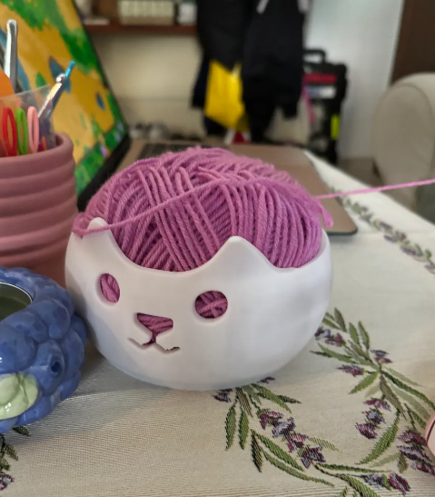 Suporte Para Fios e Lãs - Gatinho