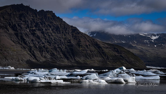 Iceland Glacier Lagoon 2.jpg