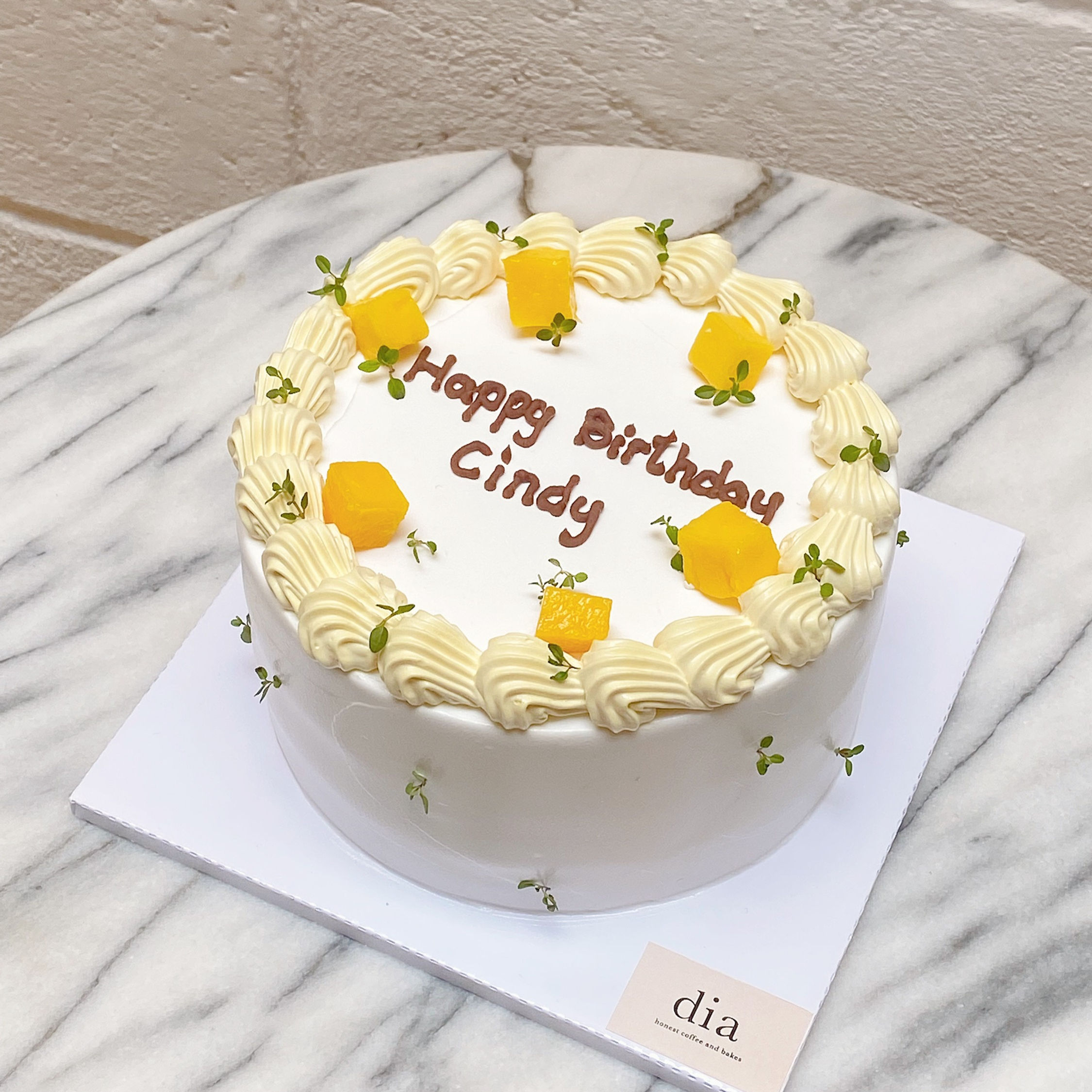 Mango Yoghurt Cream Cake *seasonal*