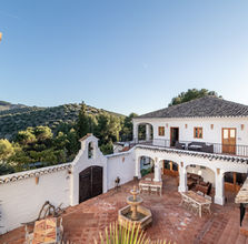 Courtyard at Cortijo Las Salinas cortijo for sale, Andalucia