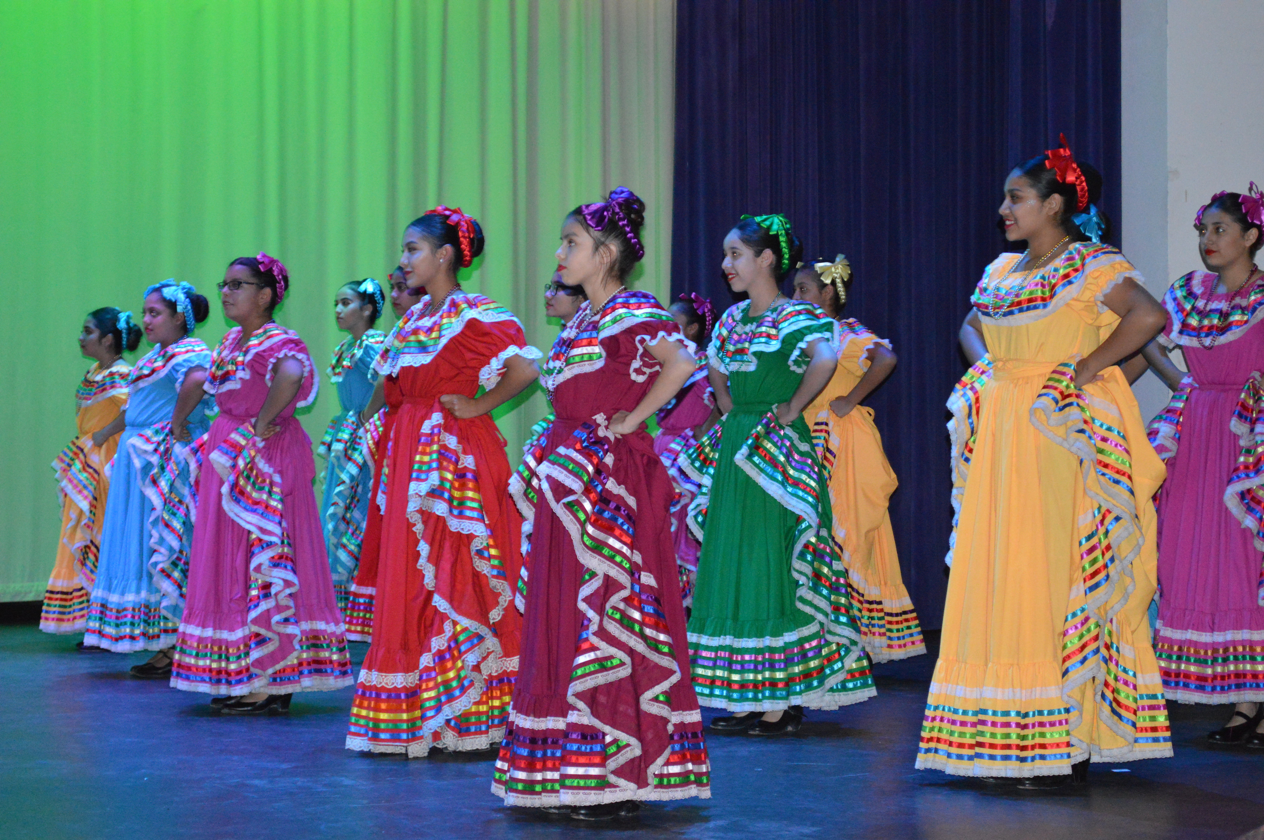 Ballet Folklorico
