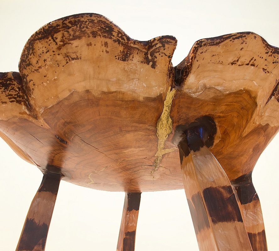 OKAPI TABLE