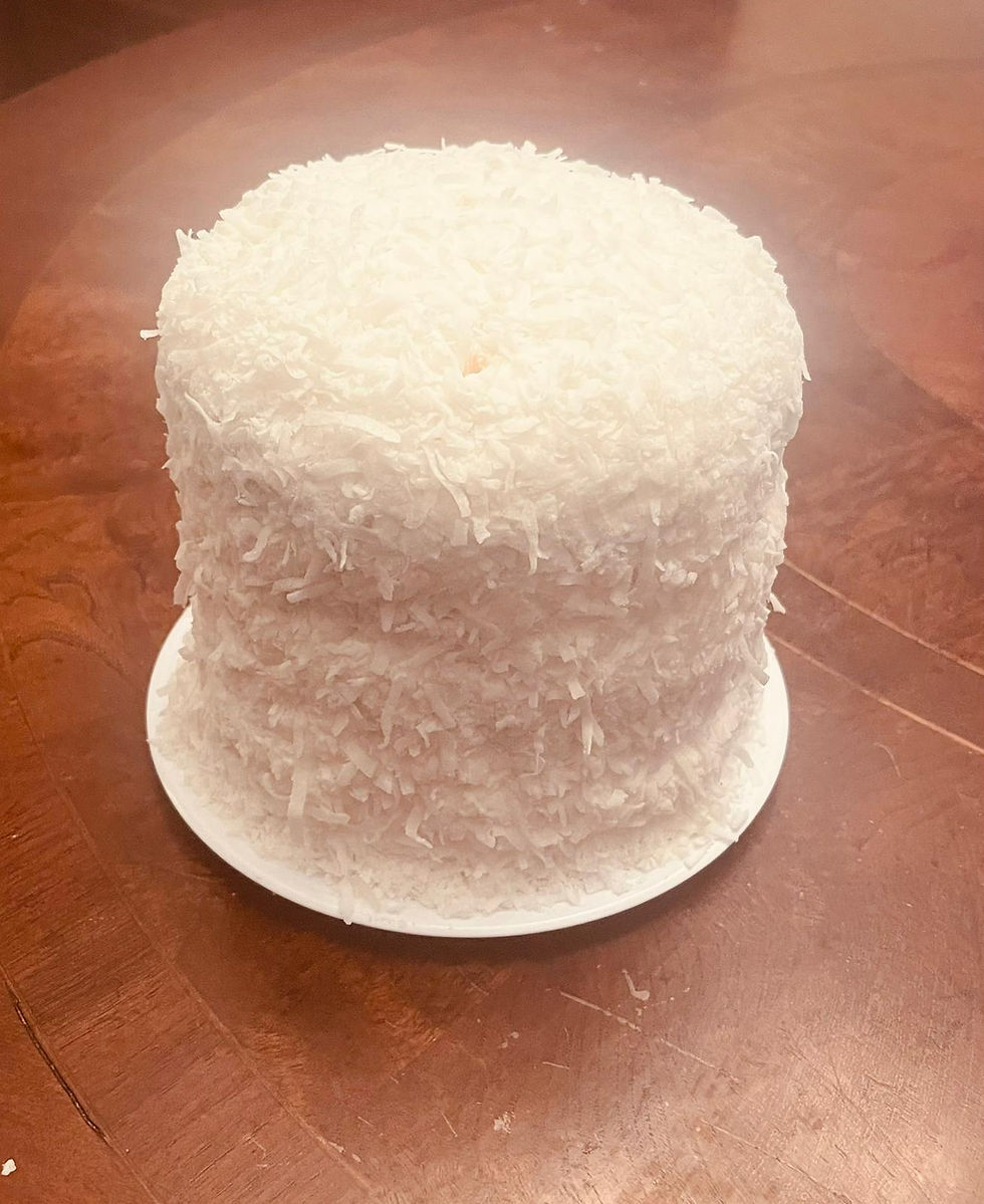 Triple layer Pineapple Coconut Cake 6in