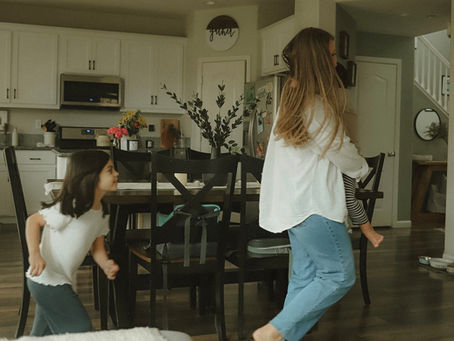 When the Seasons Change: Trusting God Through Every Stage of Motherhood