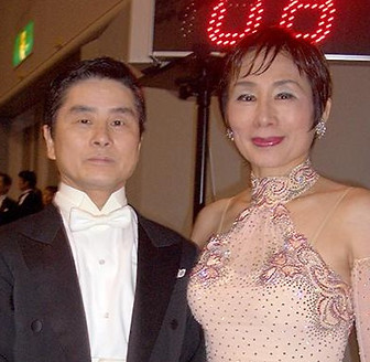 ダンス講師