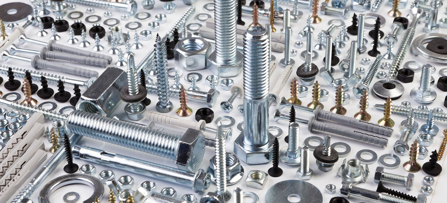 ネジナットなどの部品