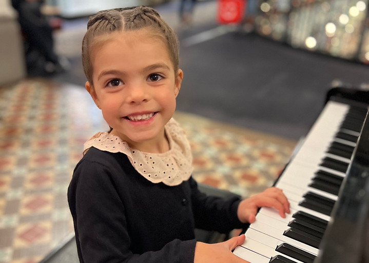 Maya Portella Schulz_piano_laureate.jpeg
